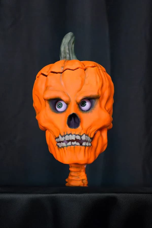 SkullTronix Skullkin animatronic product photo.